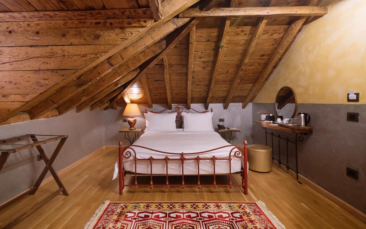 Trésor Art Boutique Hotel Korce Esterno foto